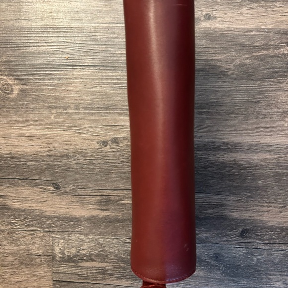 Authentic Cartier Vintage Burgundy Crossbody Bag Mastline Bordeaux-EUC - Picture 4 of 15